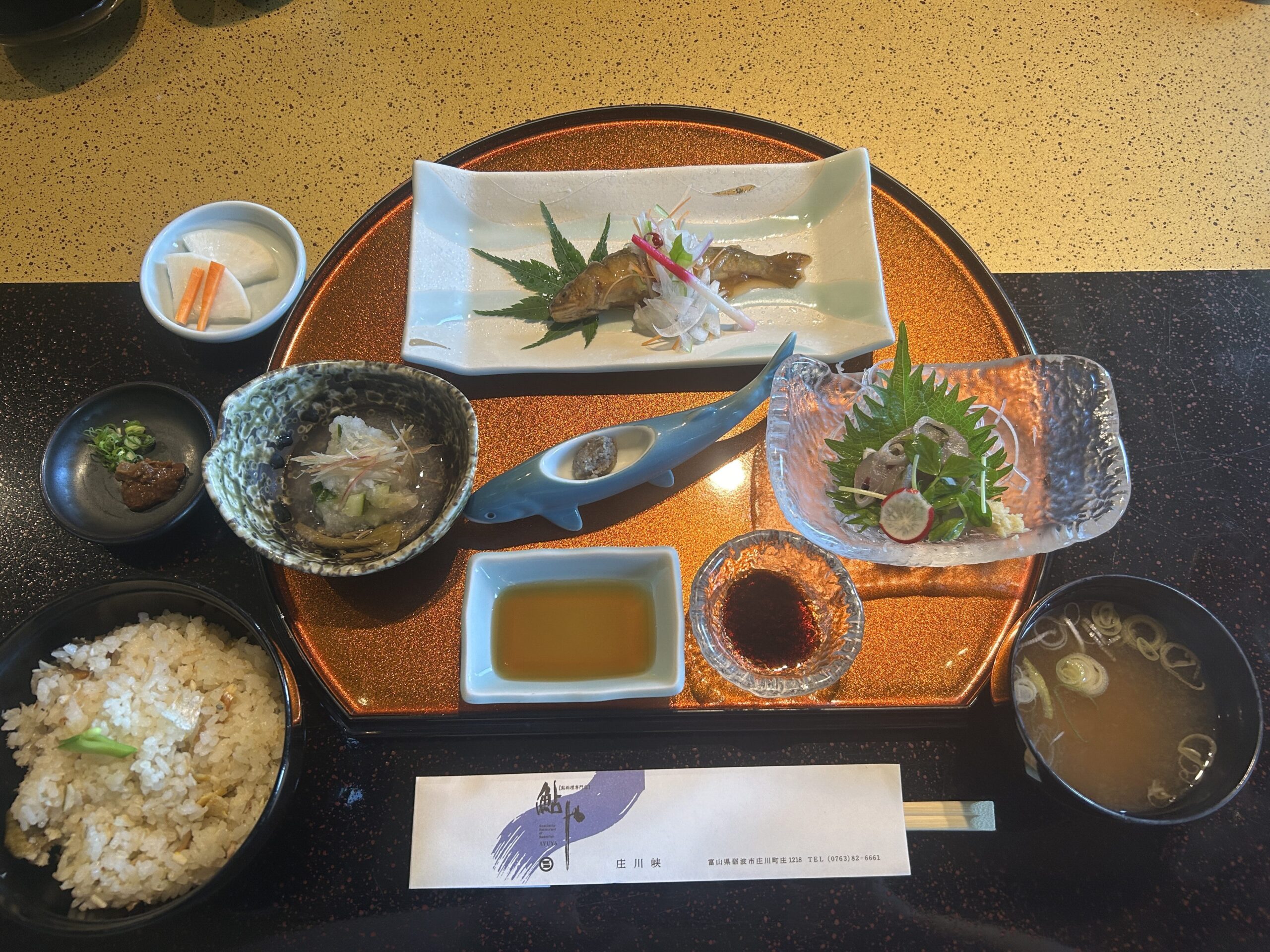 Lotus女性探偵社　調査会社
新年度（株）ブレインズトラストグループ食事会
ブログ記事画像　富山　鮎や